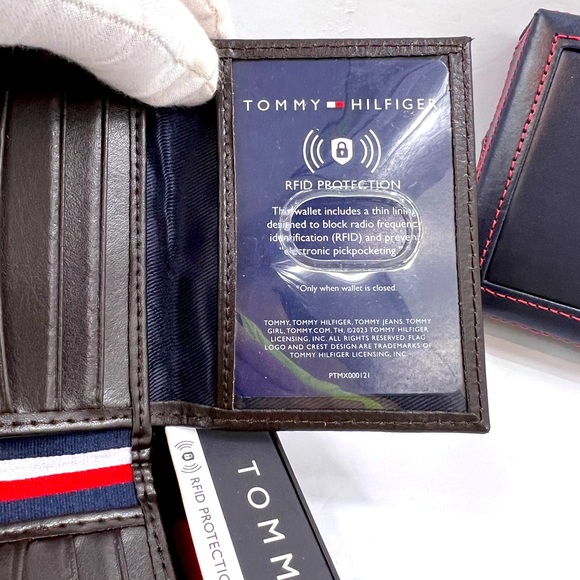 ⭐️TOMMY HILFIGER💯 MENS WALLET DOUBLE FOLD, DARK BROWN, GENUINE LEATHER - Picture 6 of 13